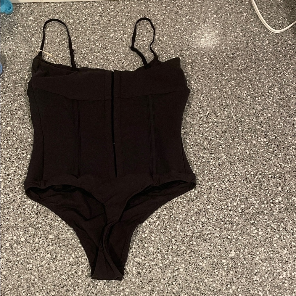 SKIMS- Fits Everybody Corset Bodysuit color onyx - Picture 4 of 6